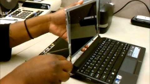 Laptop screen replacement / How to replace laptop screen [Acer AspireOne 533]