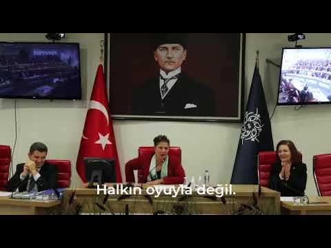 Masaya yumruğu vurdu! AKPye geçen Nazilli Belediye Başkanı Kürşat Özcan'a Özlem Çerçioğlu'ndan tepki