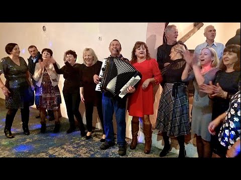 @MALO SLAĐA MALO