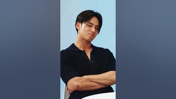 민규야 팔꿈치 무슨 일이야 ㅠㅠ