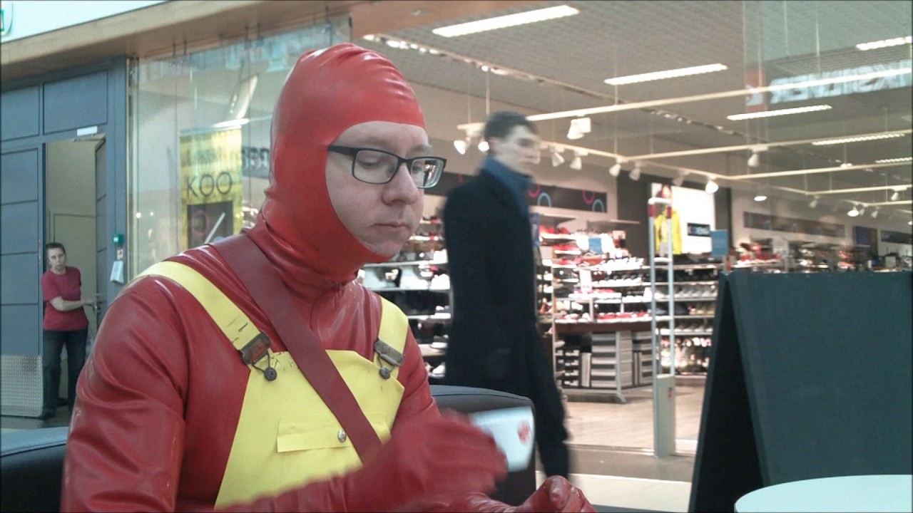 coffee at a shopping mall in red and yellow latex