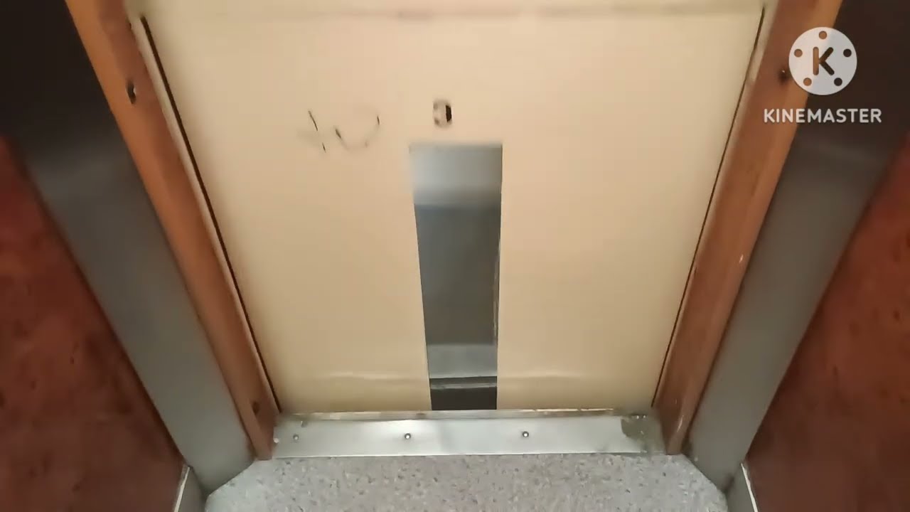 3x Zremb osiedlowy mod. Dźwig Service Łódź, @Kadłubka 21/29, Łódź, Poland 