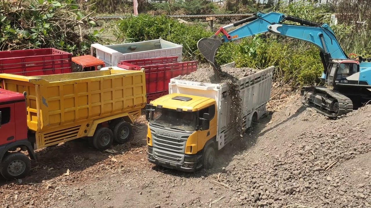 Woow Mobil Truk Tronton RC Scania Ud Quester Isuzu Giga Hino 500 lewati Banjir muatan Berat