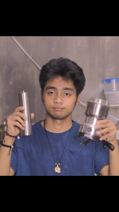 cheap electric vs cheap manual grinder #coffee #kape #coffeegrinder #fyp #kopi #coffeegrounds