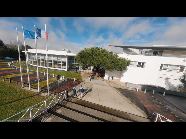 Campus tour