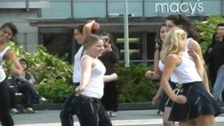 Sonas San Francisco Flash Mob Takes Over Union Square
