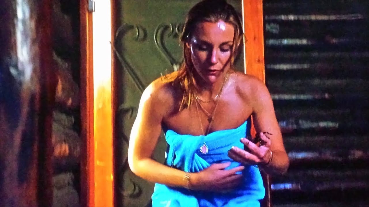 KINGDOM OF THE SPIDERS Movie Review 1977 Schlockmeisters 151 YouTube kingdom-of-the-spiders-movie-review-1977-schlockmeisters-151-youtube