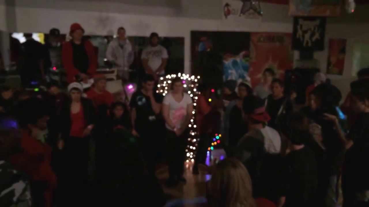 Poppin Penguin, Poppin J Swift, and Kiddo Crazy cypher qualifier rounds. White Elephant X-Mas Battle