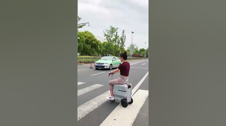 Airwheel SE3 smart rideable suitcase is a revolutionary piece of motorized carry on luggage