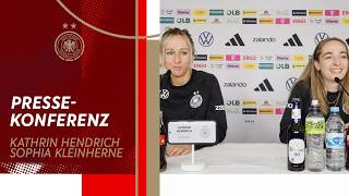Pressekonferenz mit Kathrin Hendrich & Sophia Kleinherne vor Norwegen