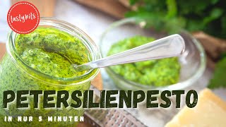 Petersilienpesto (REZEPT) - schnell & einfach gemacht in nur 5 Minuten