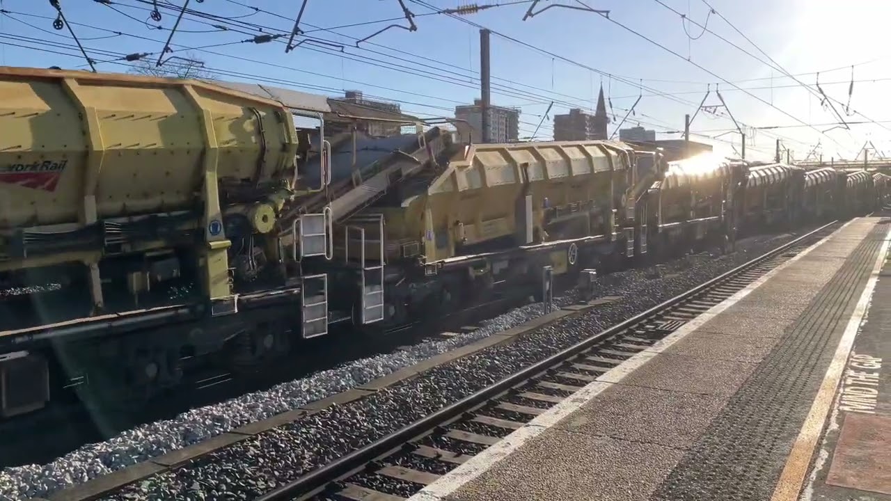 69006 GBRF at Doncaster railway station