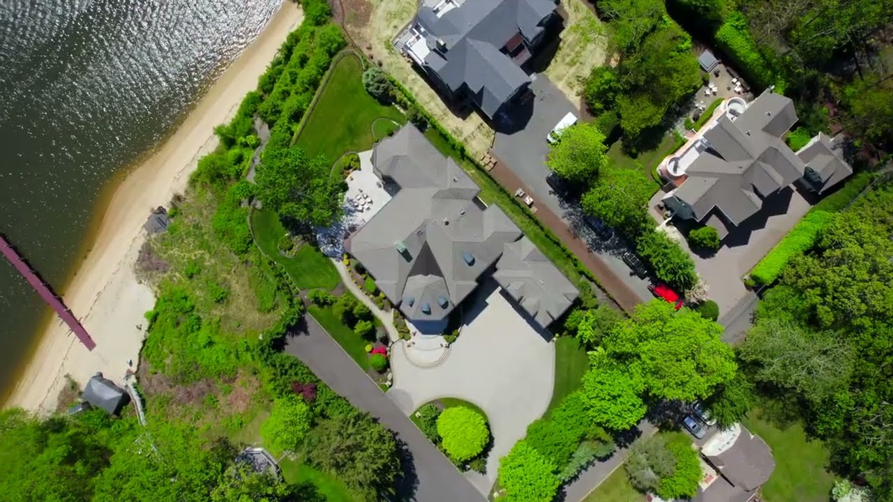 1015 Forrest Rd, Brielle