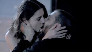 In the Dark 3x08 / Kissing Scene — Max and Leslie (Casey Deidrick and Marianne Rendon)