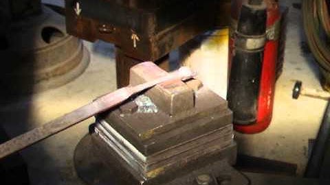 forging an aspen leaf.......5/8