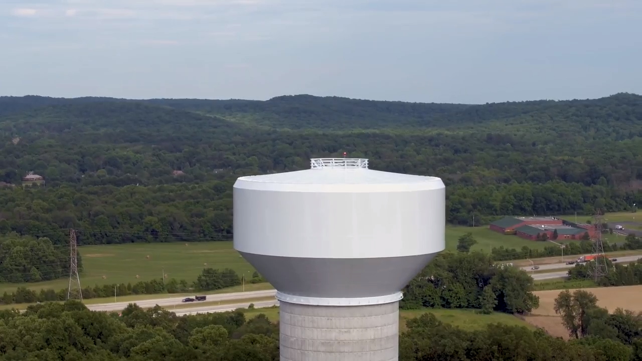 Lebanon Junction ky water tower and bernheim middle school (drone