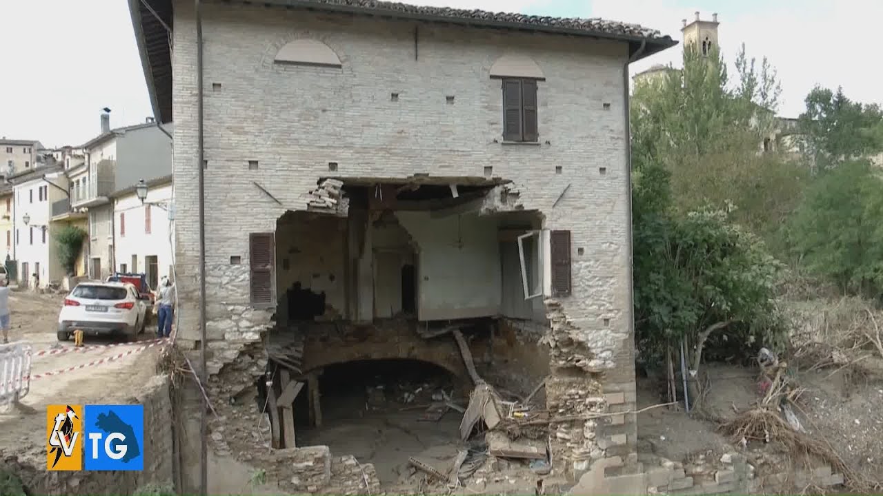 Emergenza alluvione, la distruzione di Pergola.