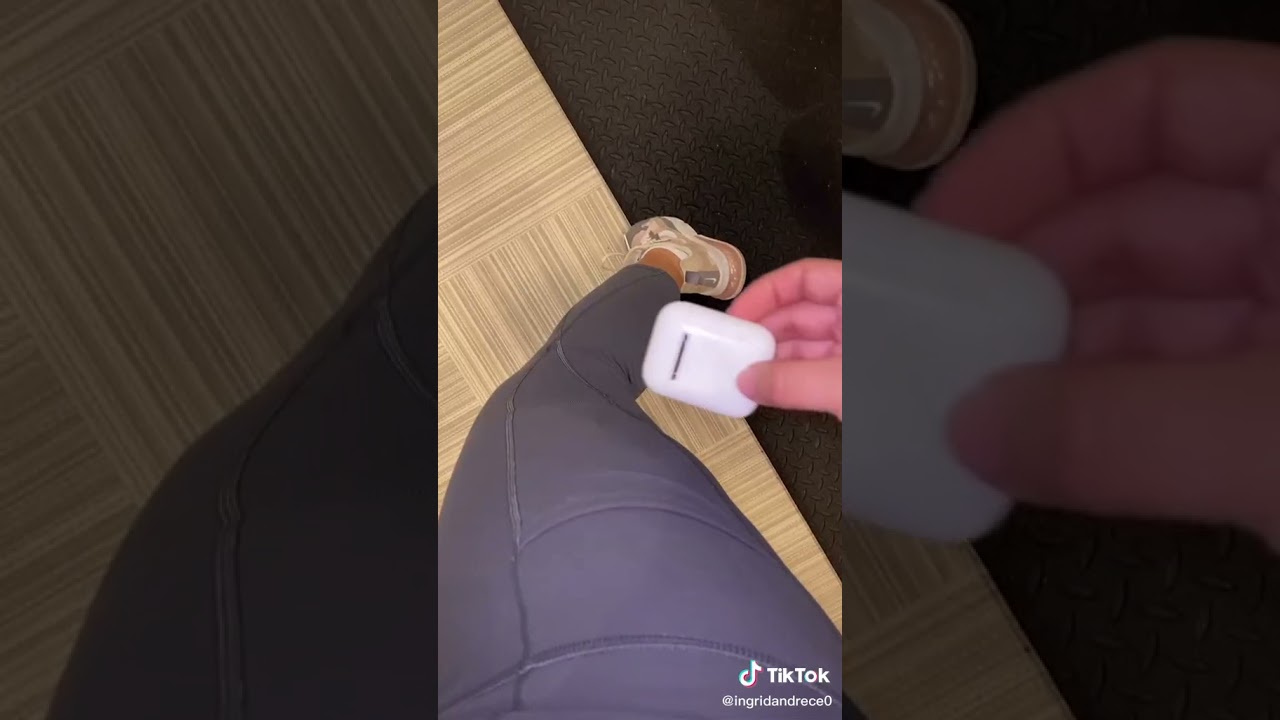 Capri Leggings review video in GYM room