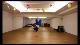 B-boy Maksim - Hand und Elbow Hops