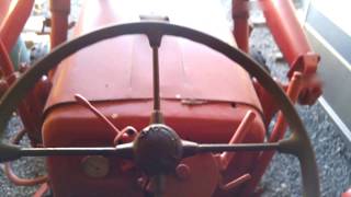 Oldtimer Traktor IHC McCormick D440 - Kaltstart die zweite