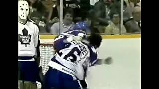 Garry Howatt vs Barry Melrose