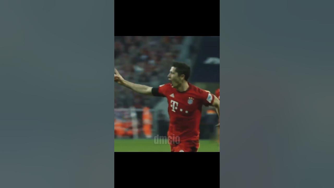 Lewandowski 5 goals in 9 minutes - YouTube