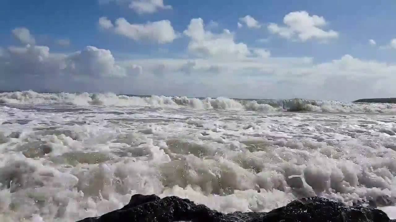 Barry Island Worth a Visit Whatever The Weather! 💙 YouTube