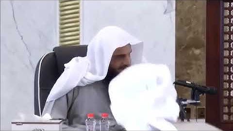 قارئ من اصحاب الهمم العاليه و تأثر الشيخ عبدالرزاق البدر بصوته
