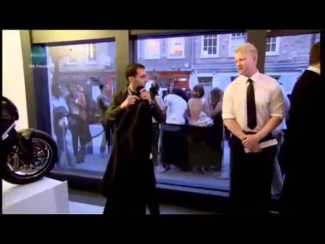 Dynamo Walking Through Window Trick Revealed Youtube