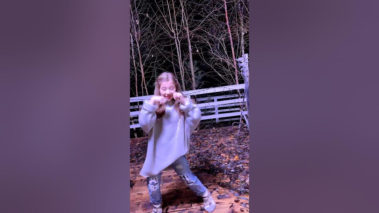 Видео песни миланы хаметовой мур мур. Видео песни миланы хаметовой мур мур. Видео песни миланы хаметовой мур мур. Первый трек миланы хаметовой. Песня миланы новый трент.