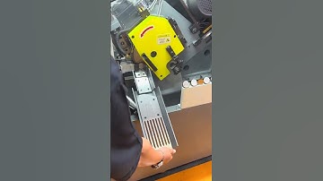 Automatic CNC circular saw machine cutting round steel rod without hassle! #factory #process