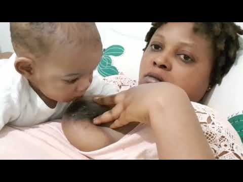breastfeeding hand expression// baby enjoy mummy breast milk