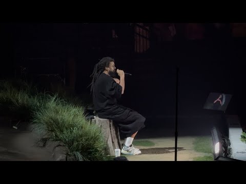 J.Cole - Love Yourz (Live @ The Fall Off Tour) New York City Night 1