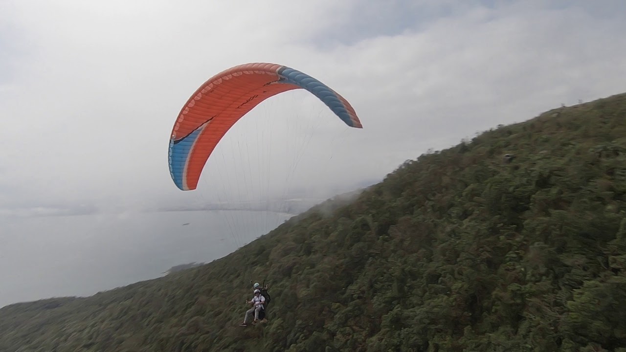 ⁣Paragliding Đà Nẵng - Khám phá Sơn Trà (Video 4K Flycam)