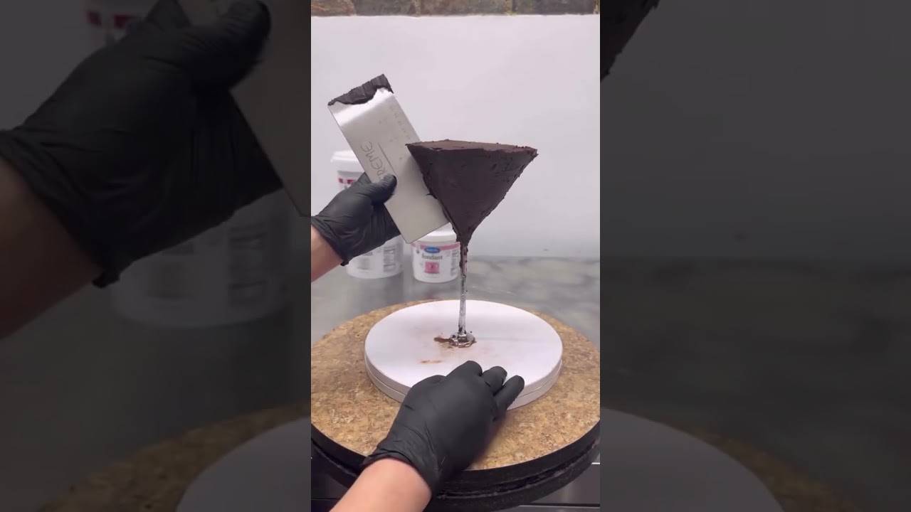 Valentine's Day Character Cake