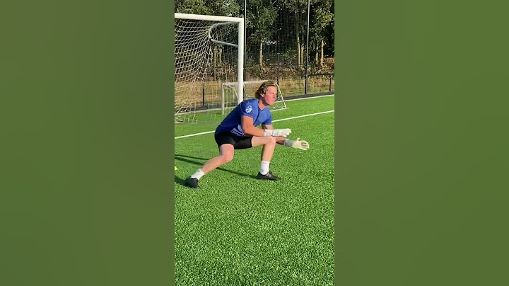 CRAZY GOALKEEPER TRAINING🧤🤯 #goalkeepertraining #shorts #keeper