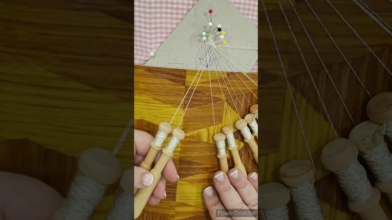 Empezando y añadiendo pares. #artesania #hechoamano #moda #ondasdomar #camariñas #novia #