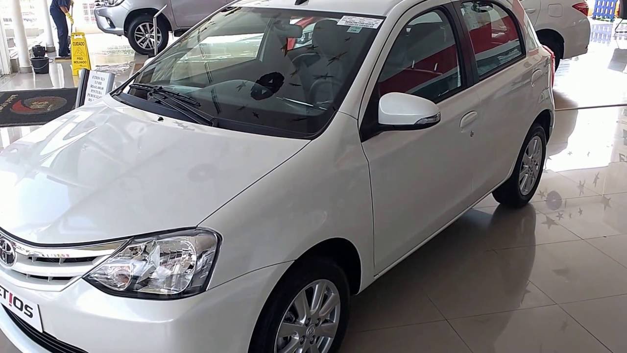 Branco perola цвет toyota