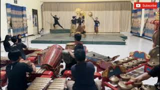 Latihan Gending Iringan Tari 