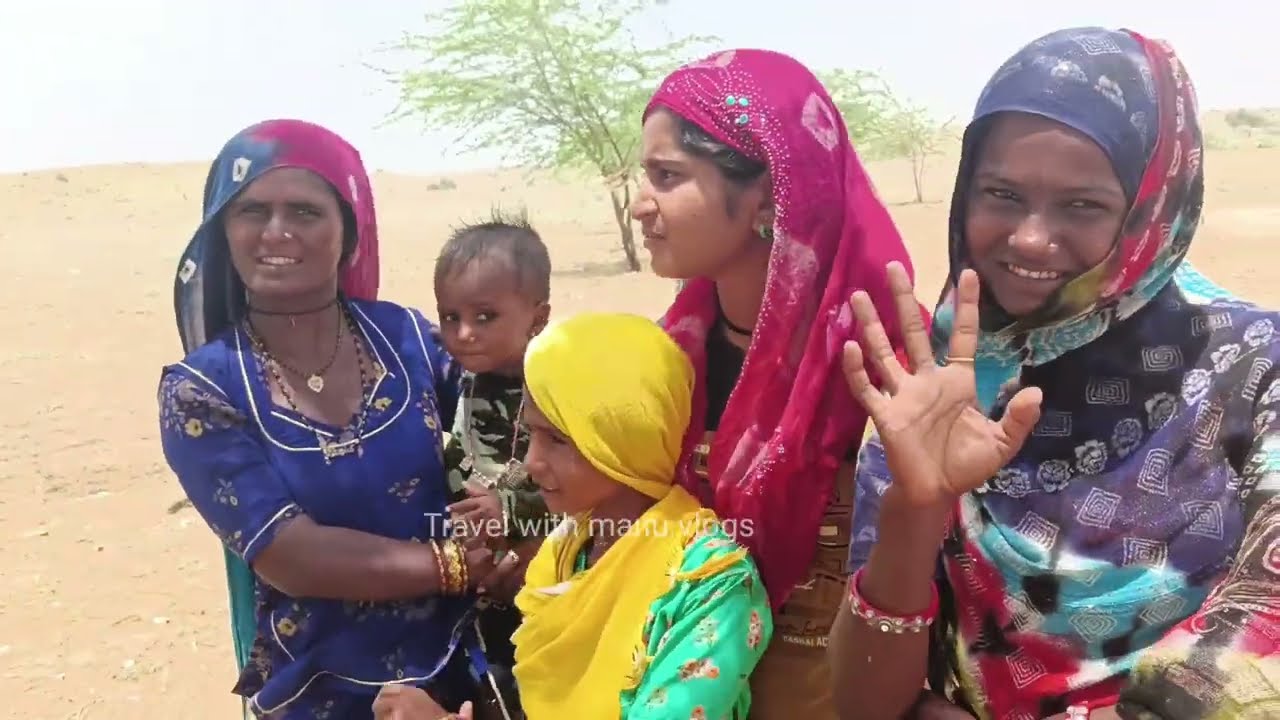रहने को कच्चे घर भी नही है क्या करे ||  Very Poor Kalbelia Women 