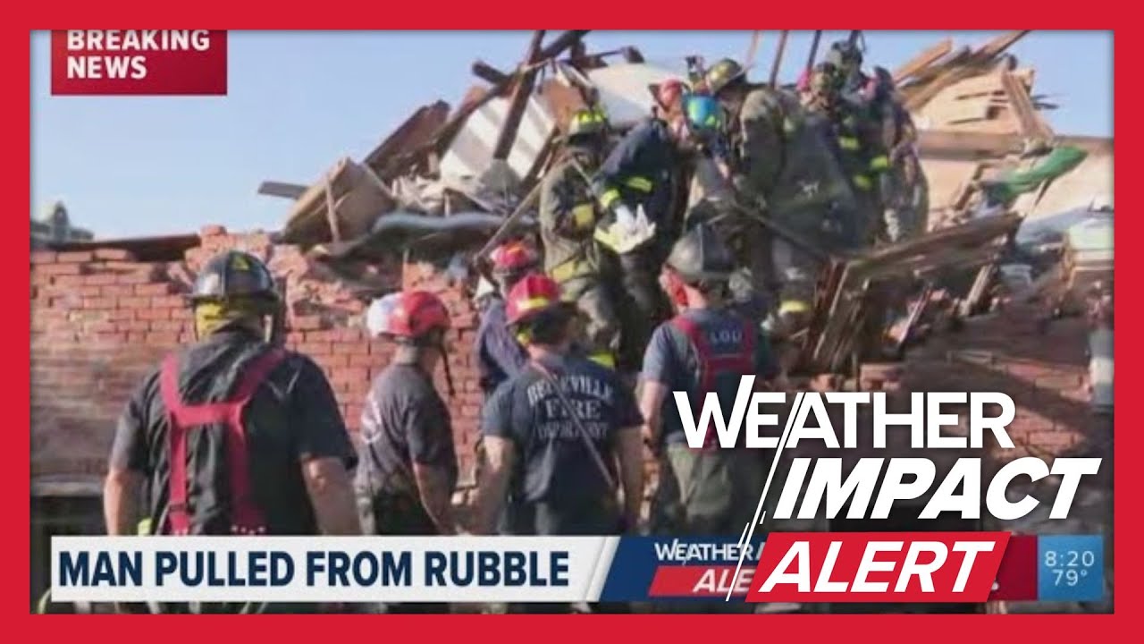 Man pulled from leveled St. Louis building after tornado - YouTube