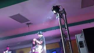 Alemán Le Tira A Mc Davo