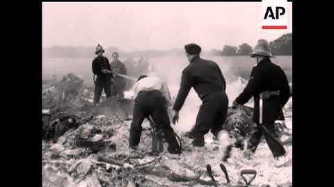 PLANE CRASH - FORTY ONE DIE