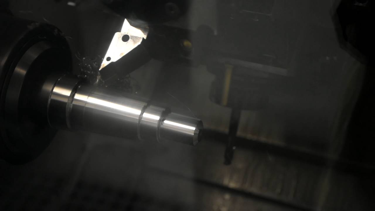 TURNING BAR STOCK INTO THREADED PART mp4