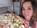 Ensalada cremosa de fresa, uva, manzana y duraznos en almibar/Marisolpink