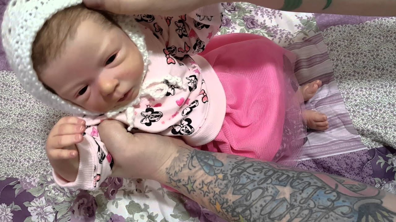 Molly Goes To Disneyland! Reborn Baby Doll! Outing! Changing