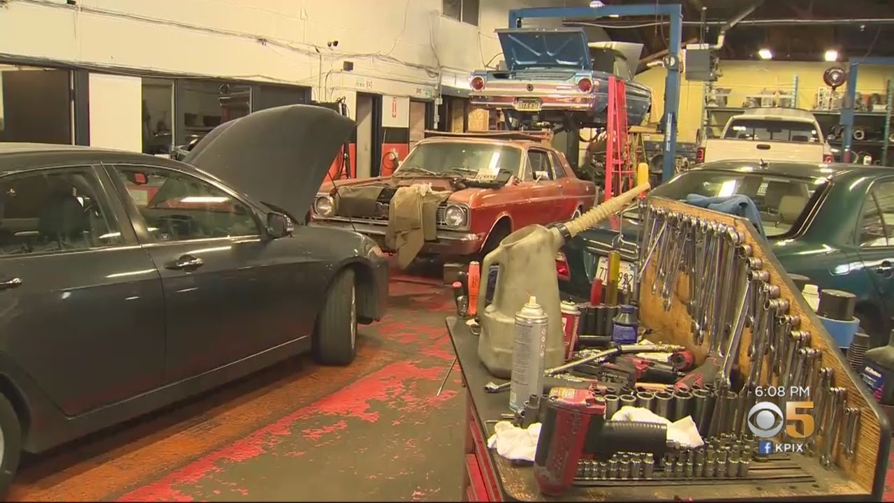 Bay Area Businesses Balk At Possible PG&E Power Outages During Wildfire Season - YouTube