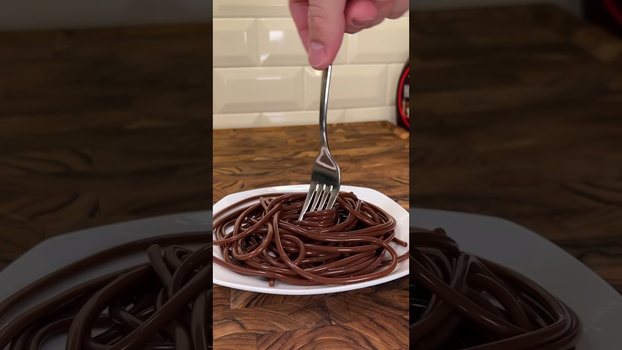 World&rsquo;s best Nutella hacks #shorts