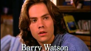 Générique Saison 1 : 7 à La Maison (The WB) Générique Saison 1 : 7 à La Maison (The WB)