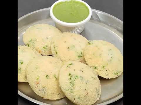 न ईनो, न घंटो भिंगोना, बस घोलो और बनालो | Rava Idli Recipe | Coconut chutney #Shorts/#Ravaidli | Ankita